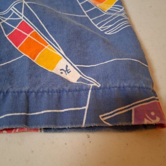 Vintage 1990s Hobie Cat Sailboat Shirt M Blue Rainbow Sail Sailing Beach Party - Picture 10 of 16